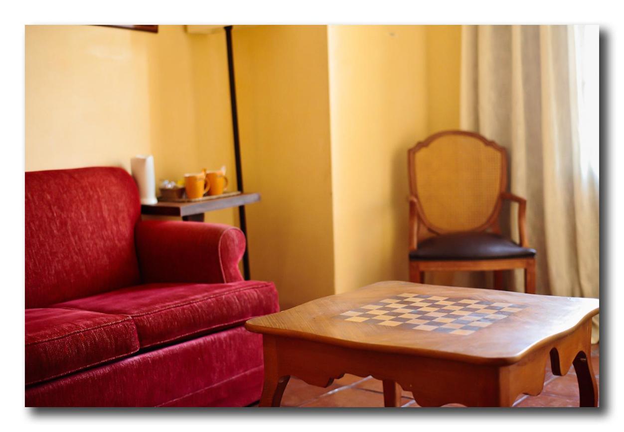 Hotel Restaurante Dona Anita レケナ エクステリア 写真