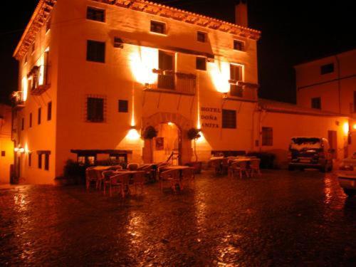 Hotel Restaurante Dona Anita レケナ エクステリア 写真