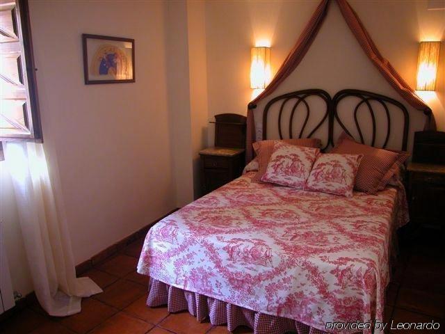 Hotel Restaurante Dona Anita レケナ 部屋 写真